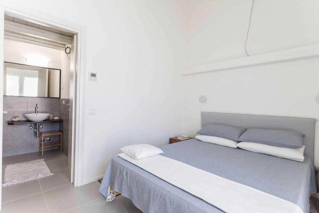 Borgoparvo Countryvilla Sirolo Habitación foto